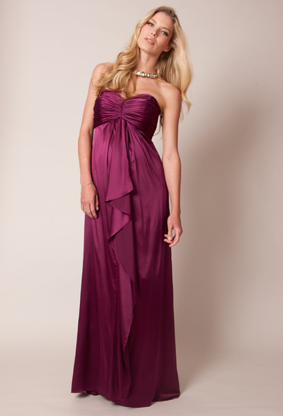 Seraphine maternity evening gown in Magenta
